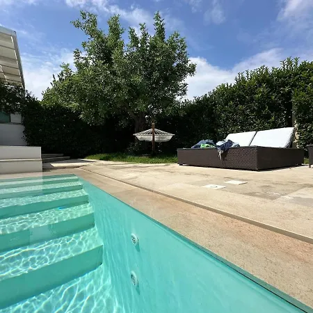 Luxury Panoramic In Apartament Otranto